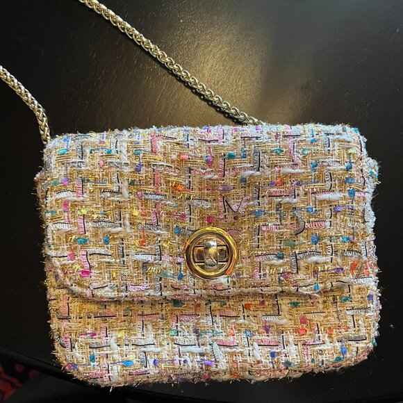 Multi Colored Fabric Crossbody Purse with Gold Link Chain Strap Kassiopea - Picture 1 of 9